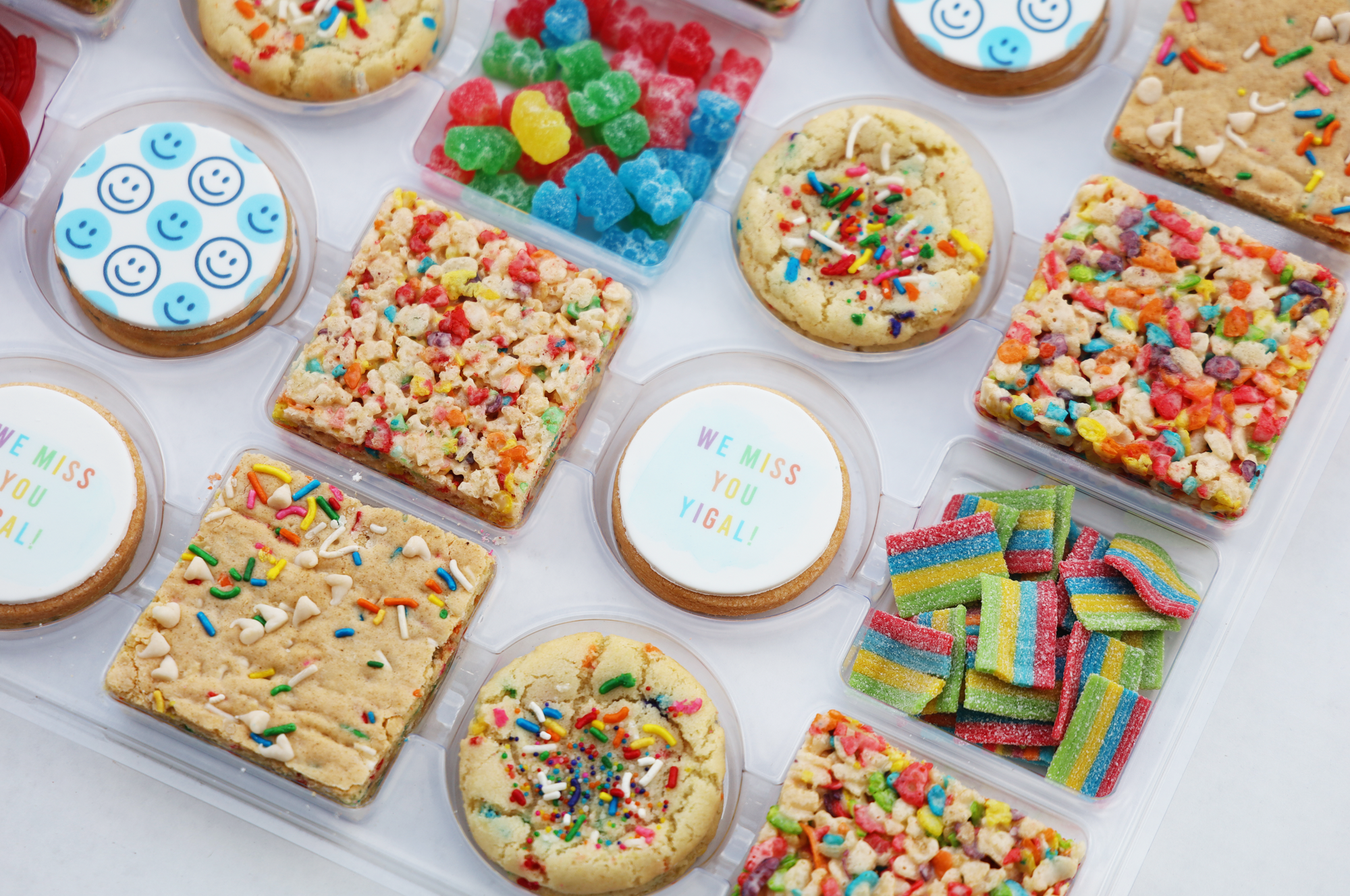 I Love Camp! Choose Your Message Funfetti Assortment Box