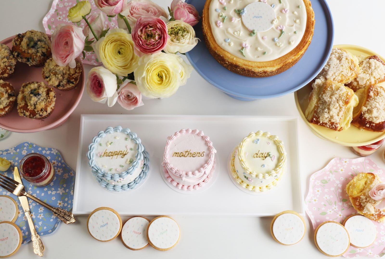 Happy Mother's Day Ditsy Floral Collection Set of 3 Mini Cakes