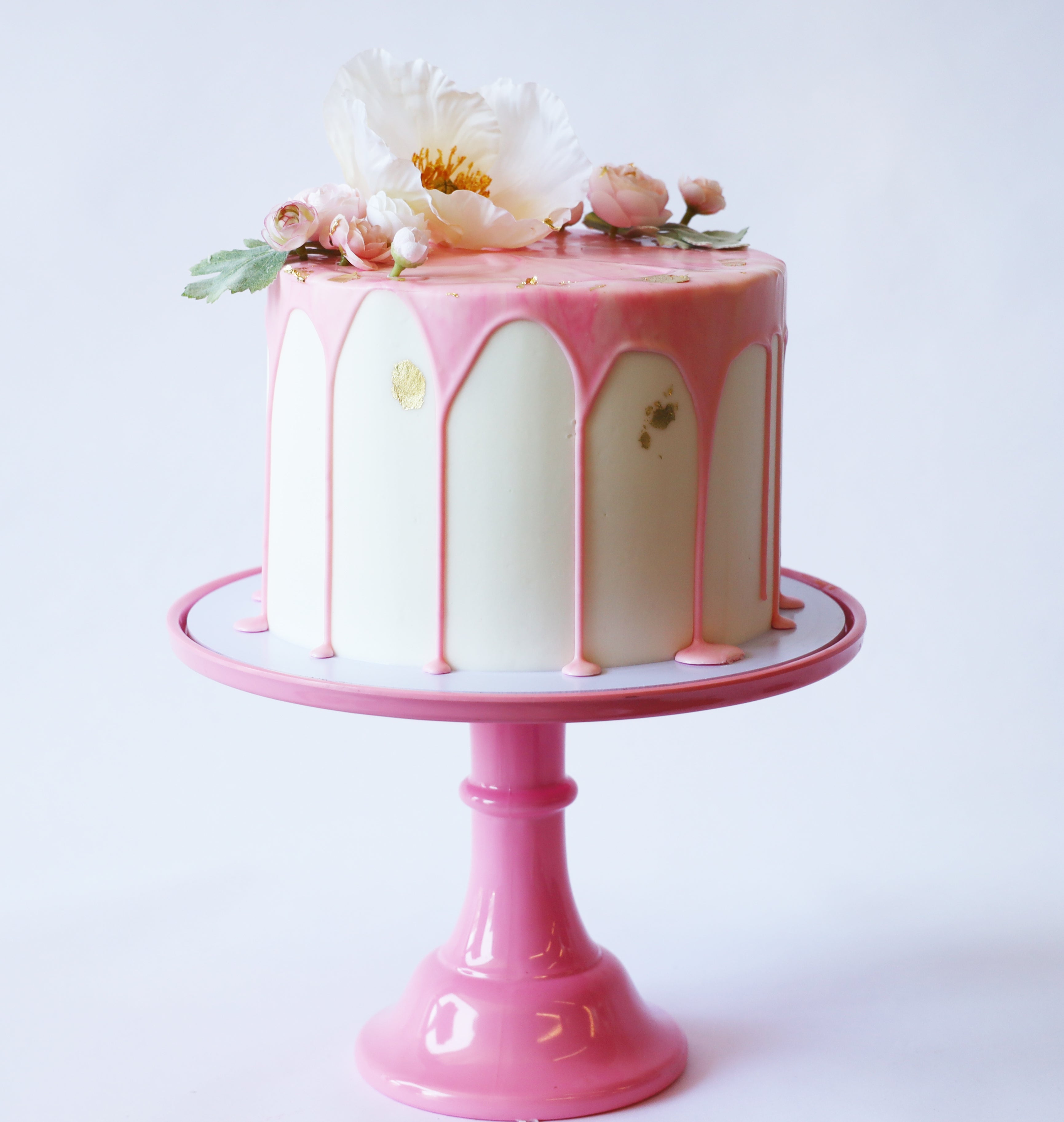 Elegant Floral Celebration Cake