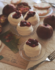 Cranberry and Cream Pavlovas GF (12)