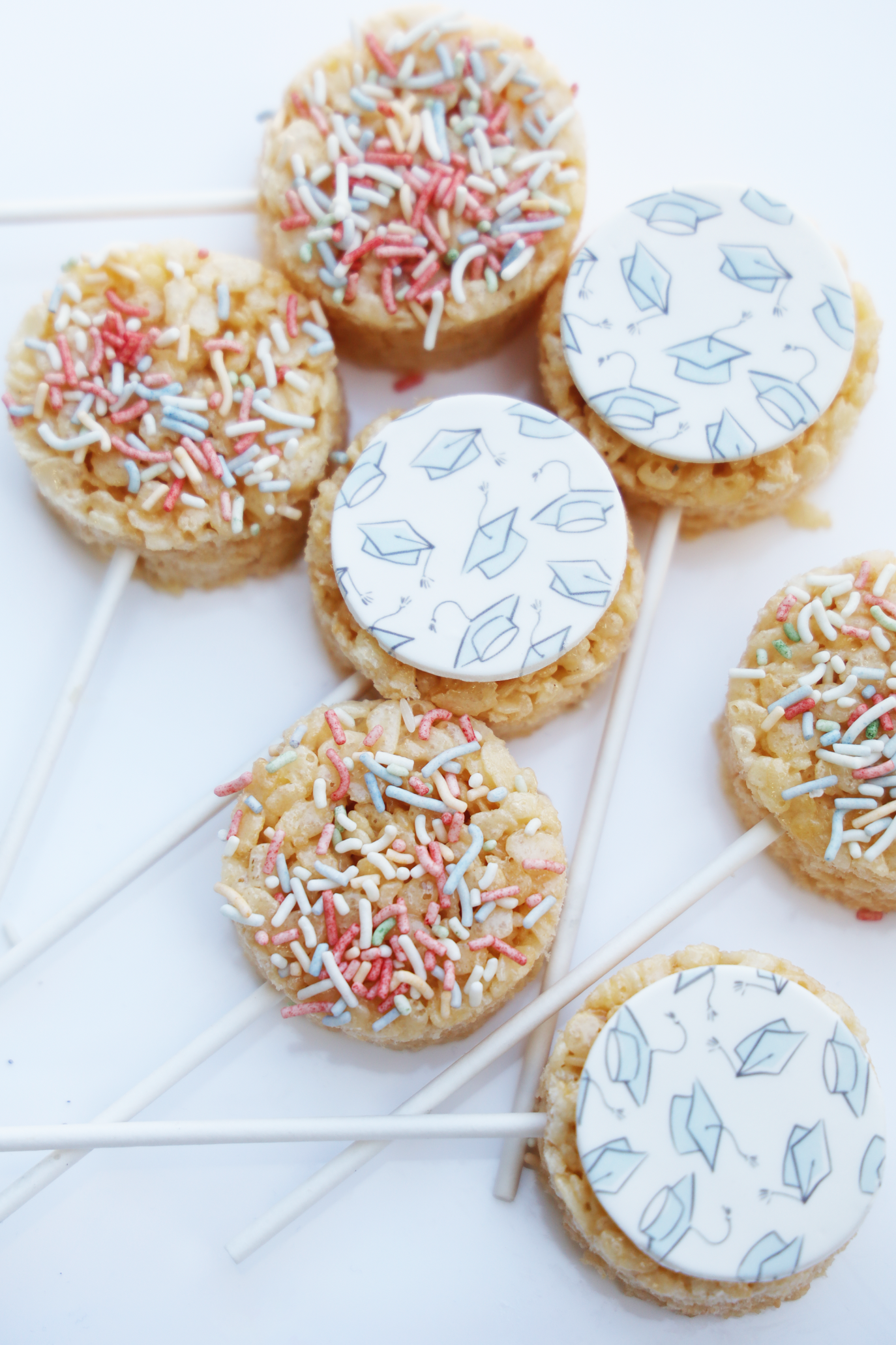 2026 Grad Collection Rice Crispy Pop Set