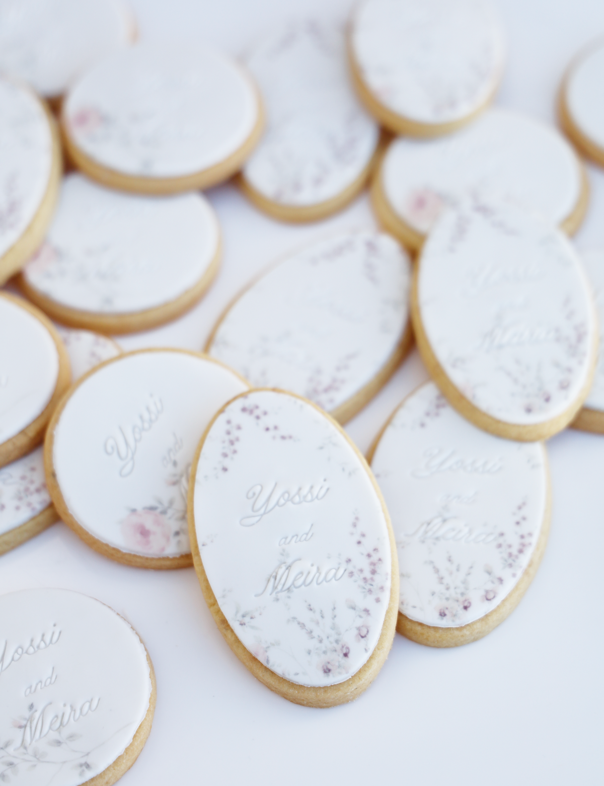 French Lace Florals Personalized Cookies Set (36 Cookies)