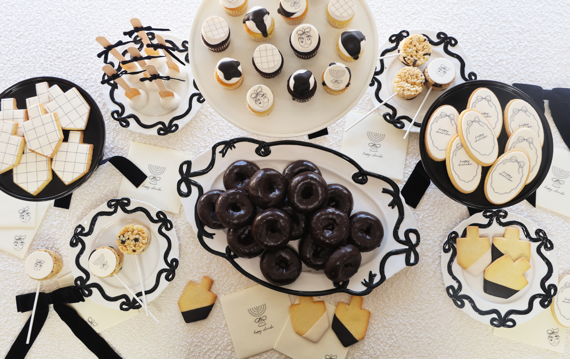 Cream &amp; Black Bows Windowpane Dreidel Cookies