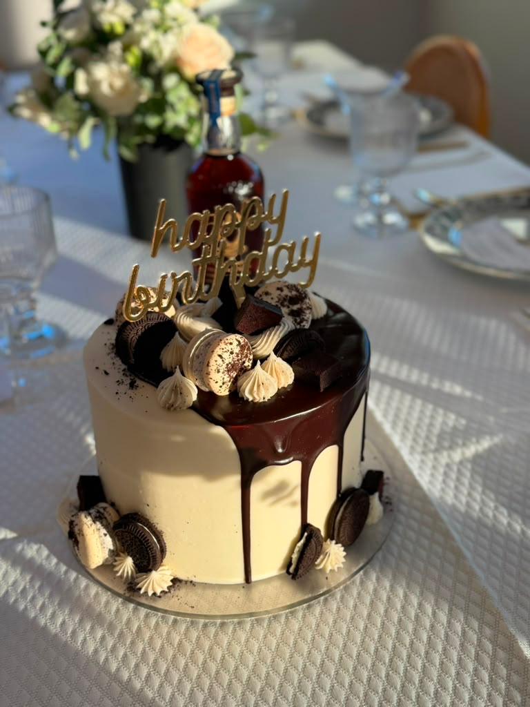 Overloaded Oreo Chocolate Elegant Celebration Cake