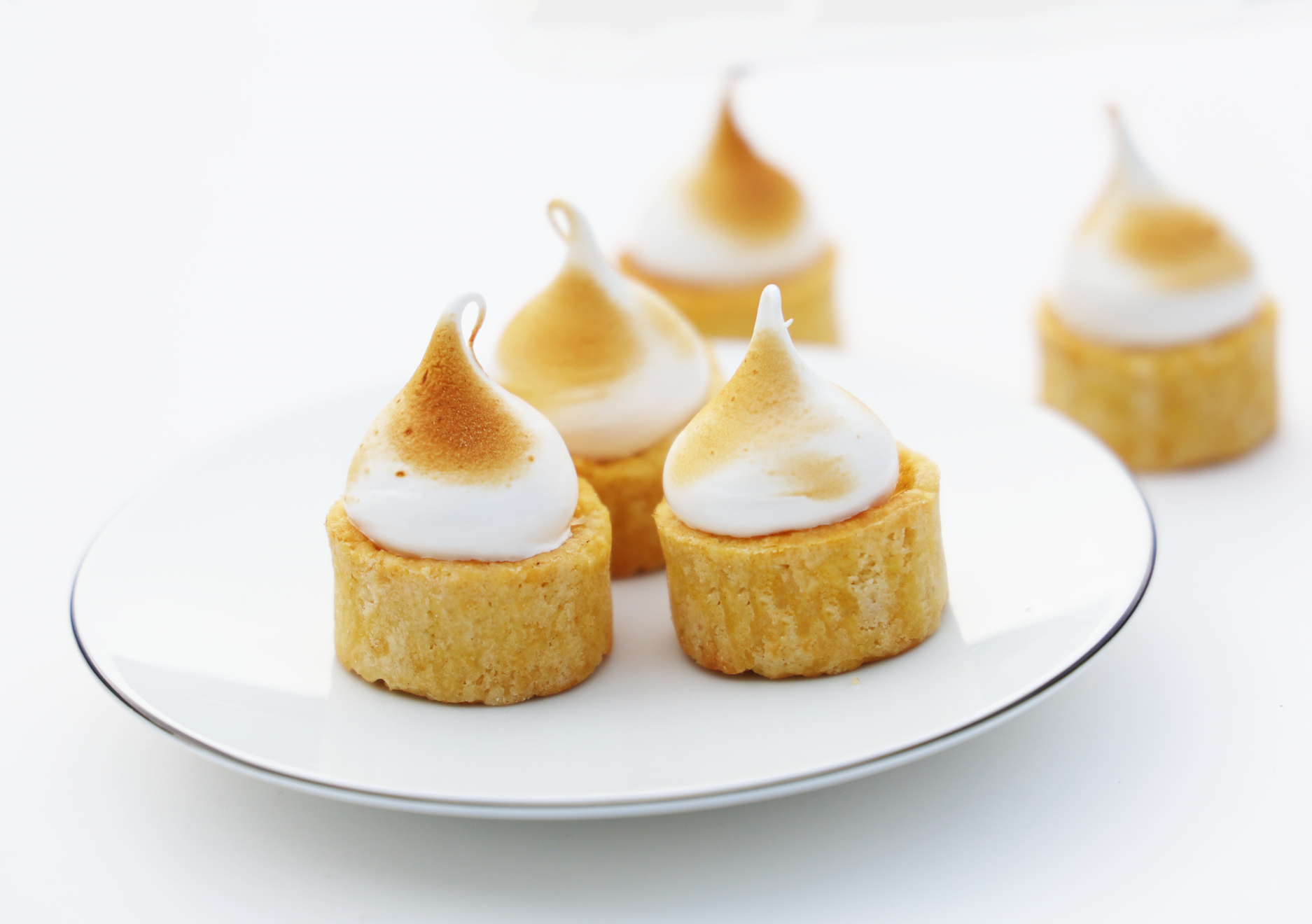 Mini Lemon Meringue Tart